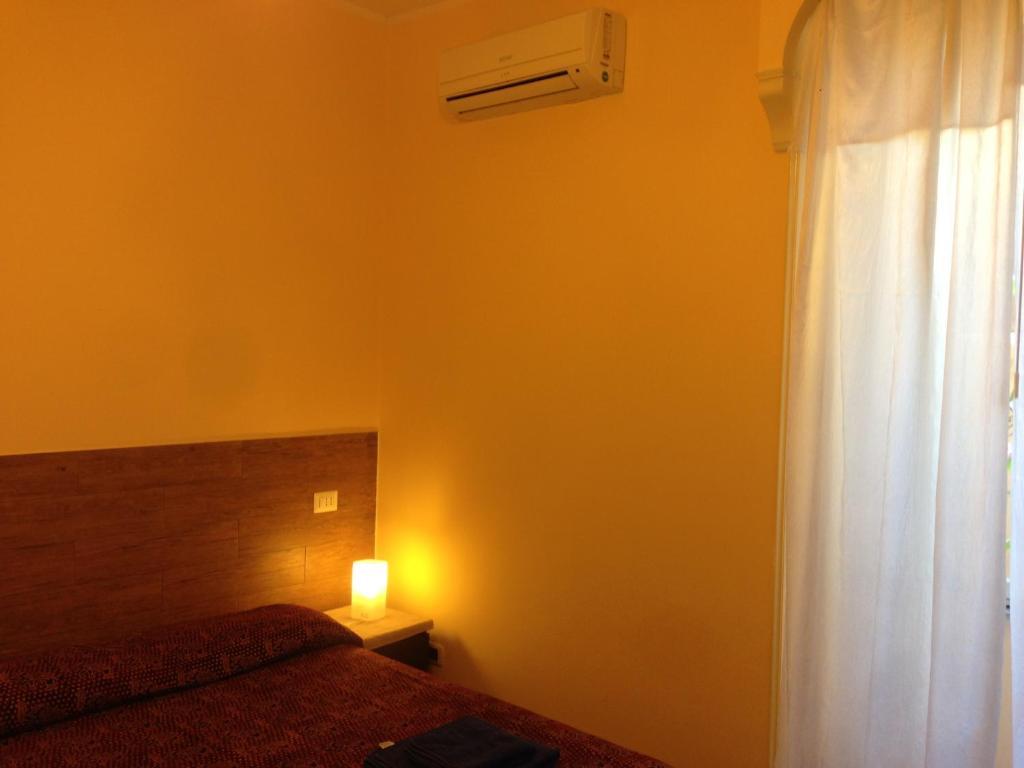 Ottimista Rome Room photo