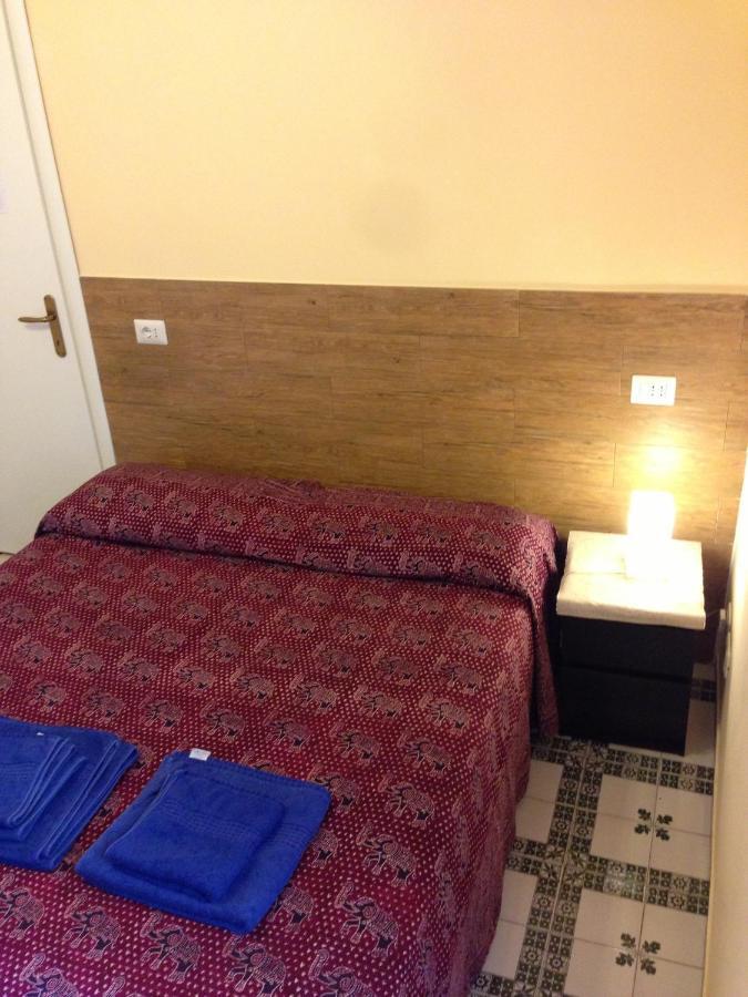 Ottimista Rome Room photo