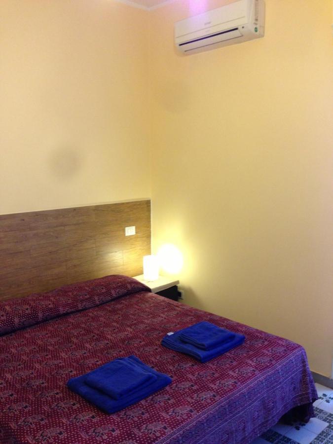 Ottimista Rome Room photo